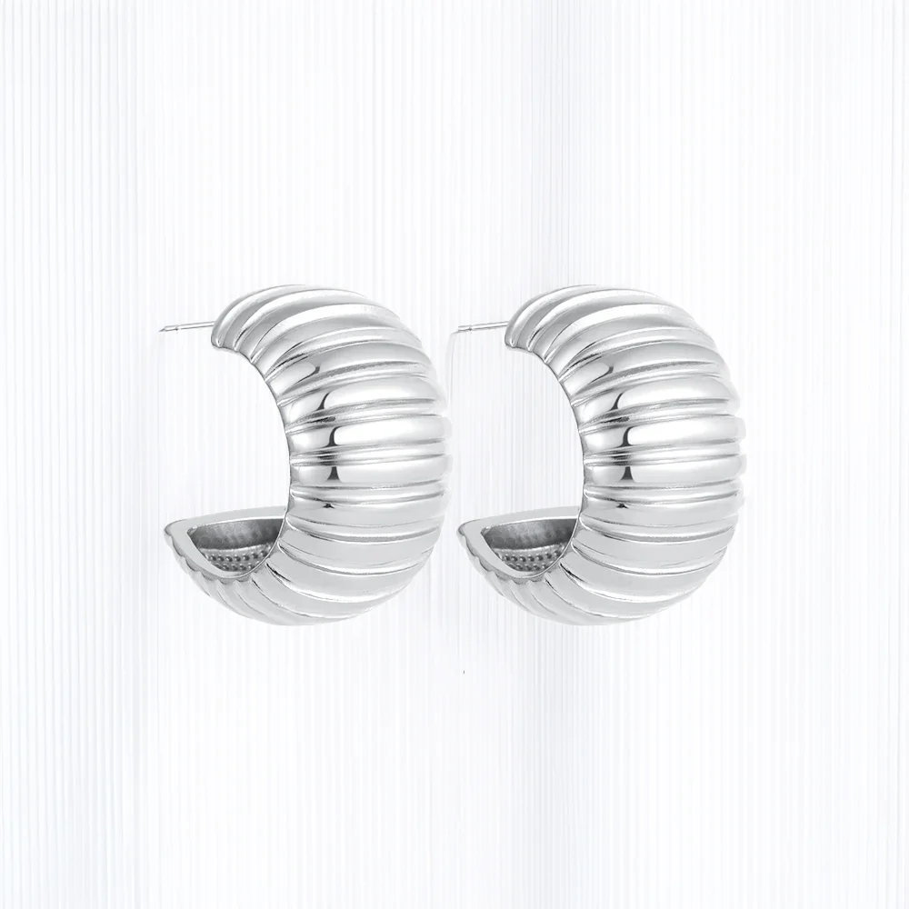Pendientes con textura acanalada