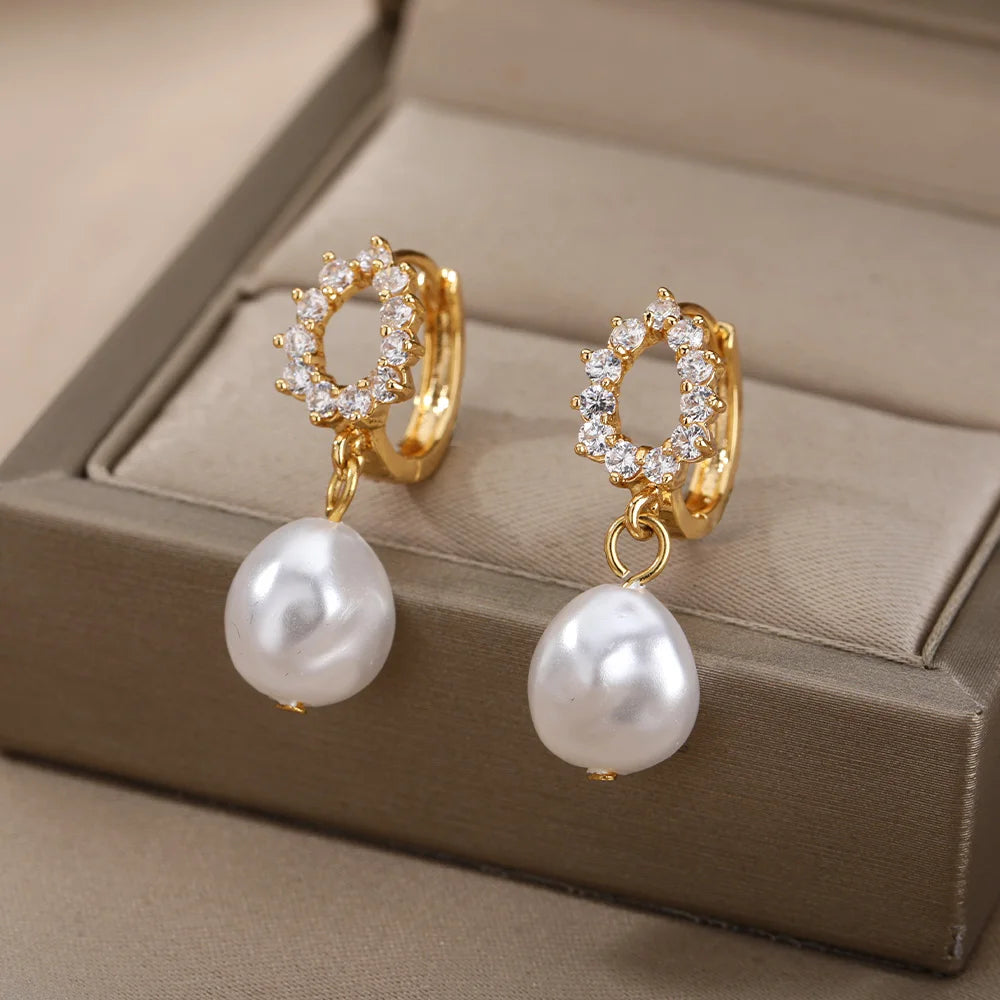 Teardrop & Pearl Earrings