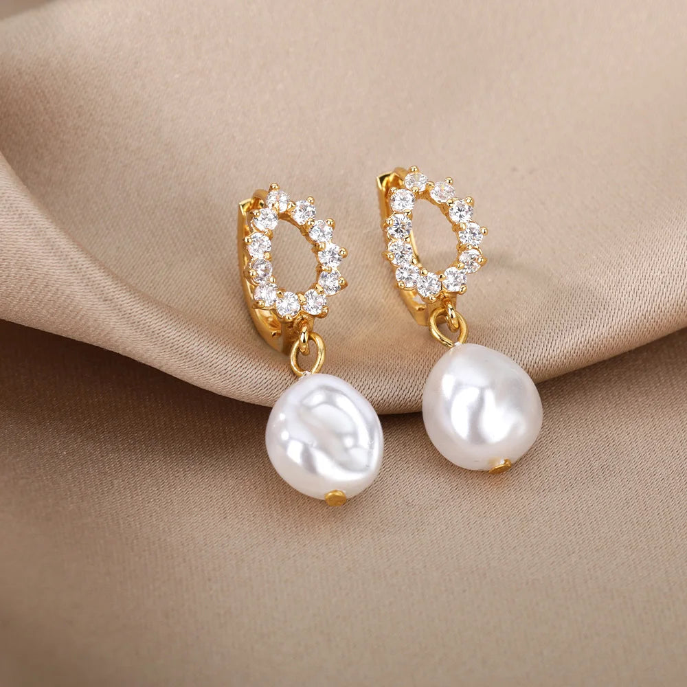 Teardrop & Pearl Earrings