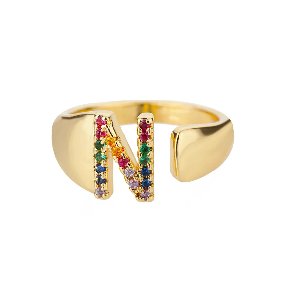 Anillo personalizado con inicial de arcoíris