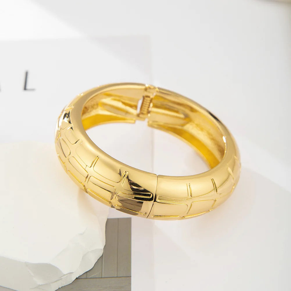 Textured Hinged Bangle