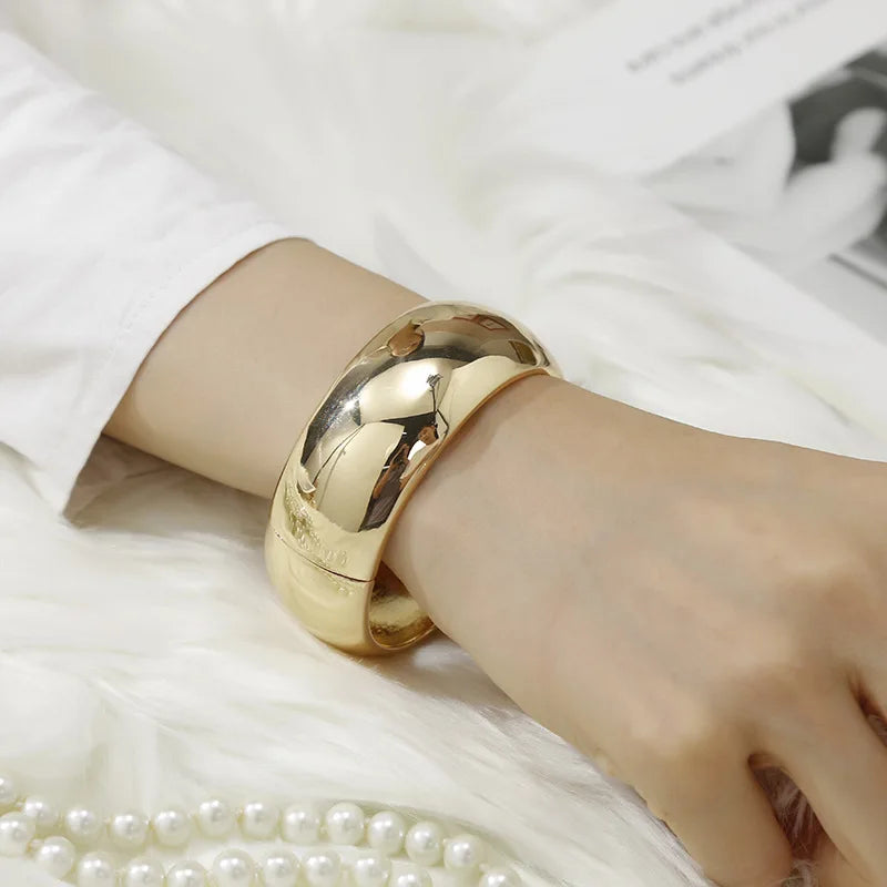 Bold Hinged Bangle