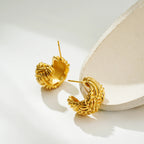 Pendientes de textura trenzada