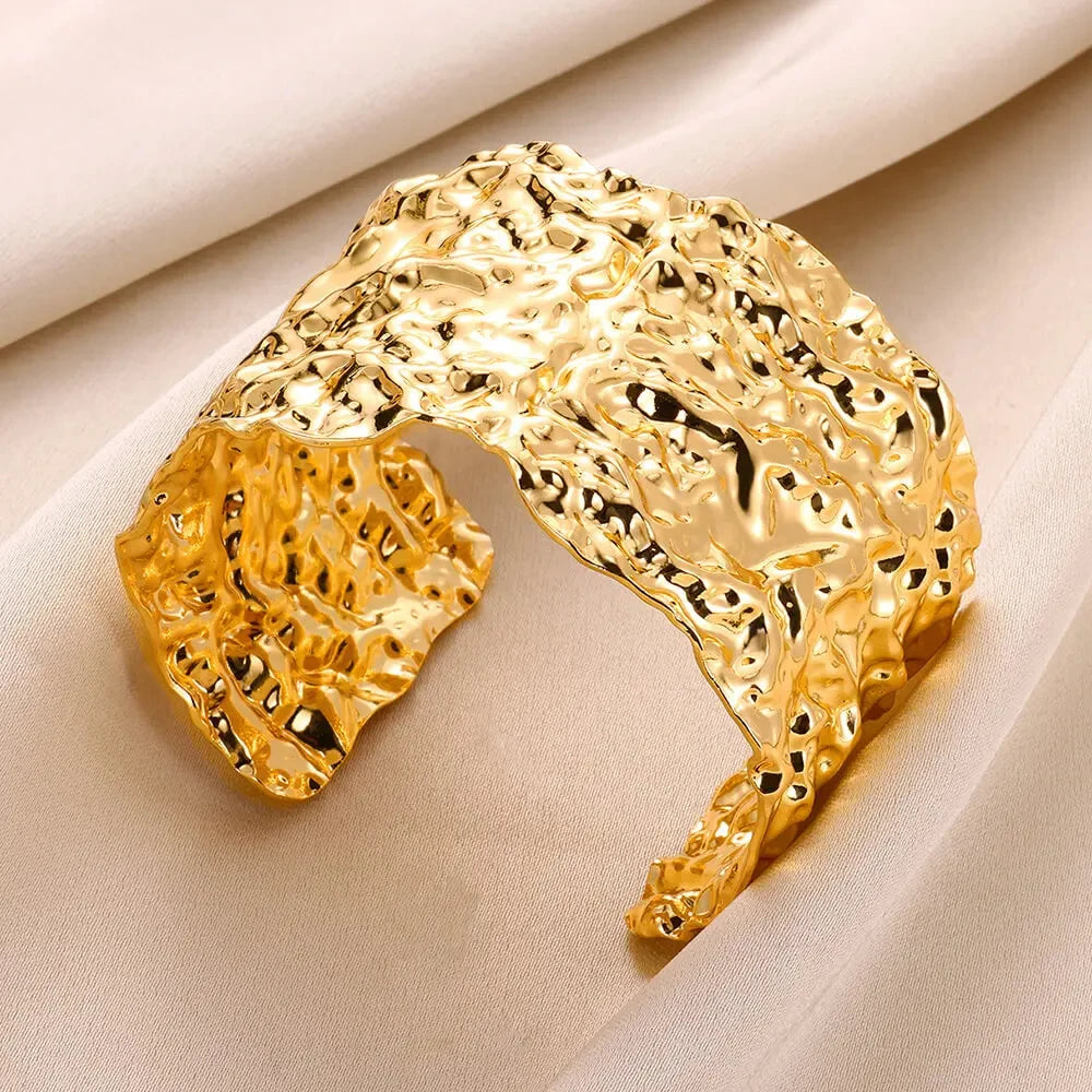 Textured Wide Bangle
