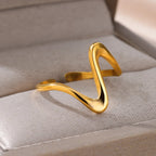 Wave Design Ring