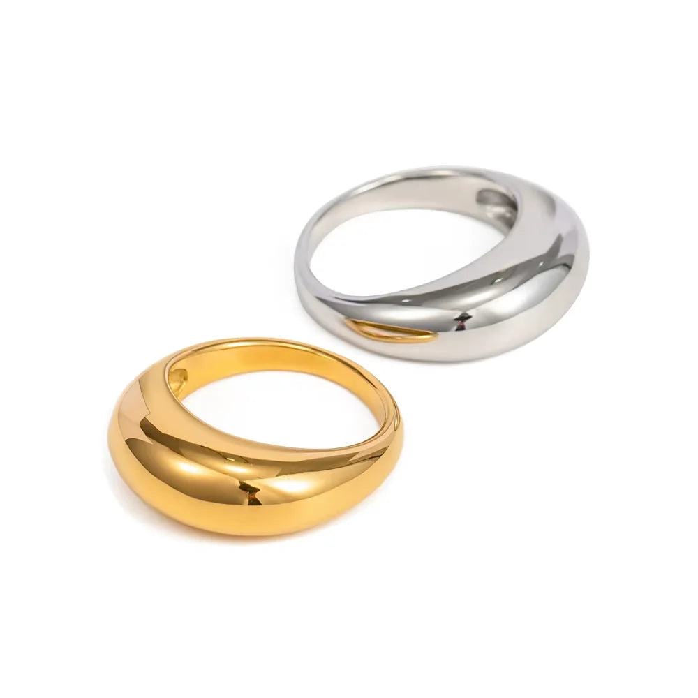 Anillo grueso en forma de cúpula