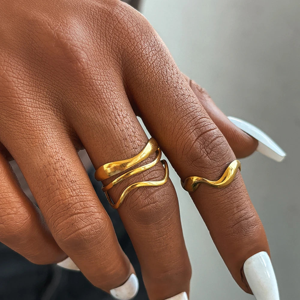 Abstract Wave Rings