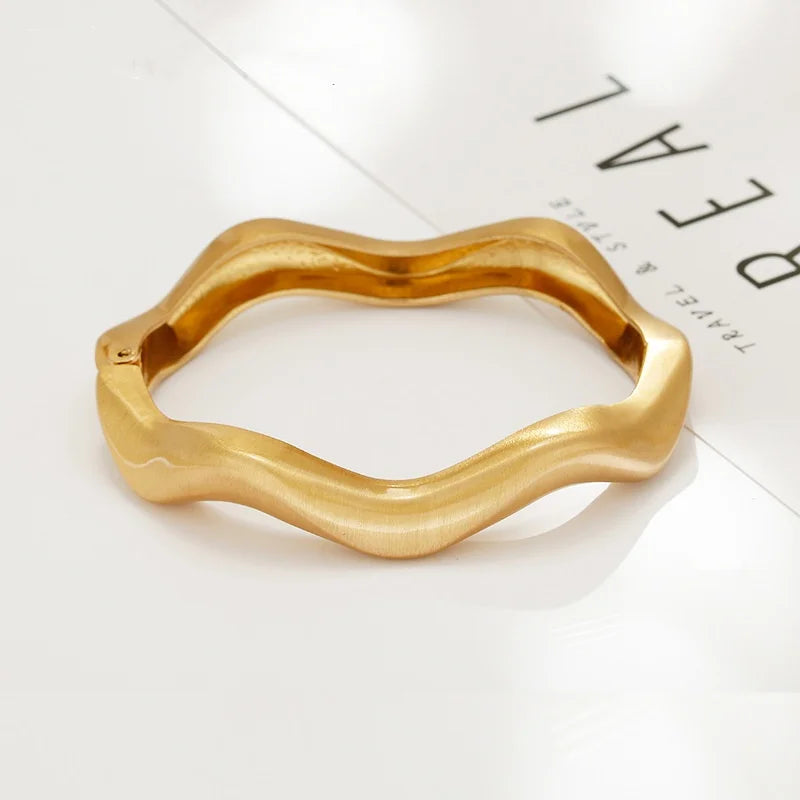 Undulating Wave Bracelet