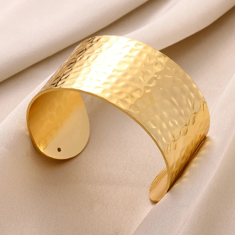 Minimalist Statement Bangle