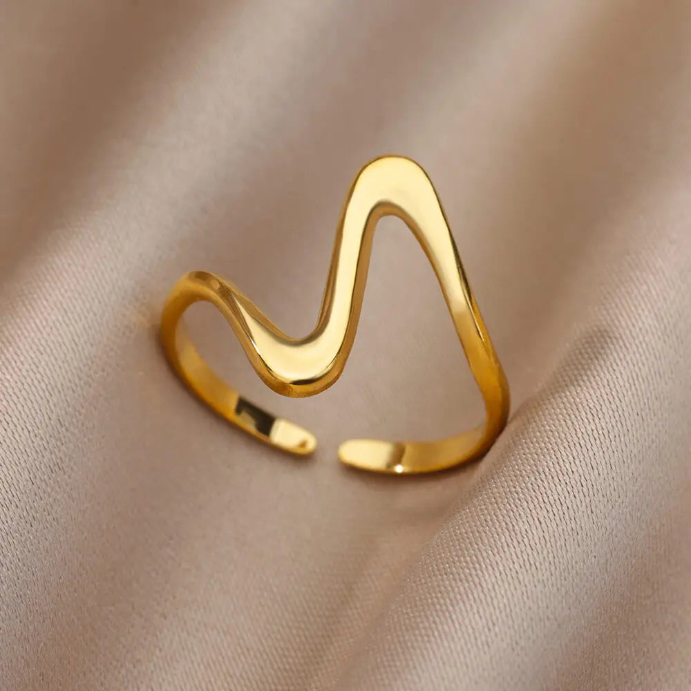 Wave Design Ring