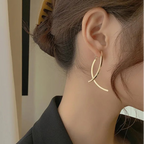 Curved Bar Earrings
