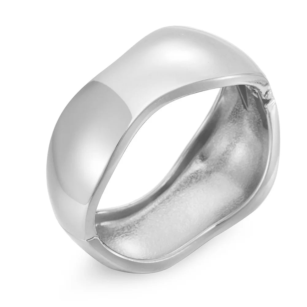 Contoured Oval Bangle