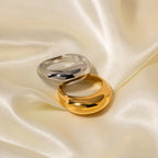 Anillo grueso en forma de cúpula