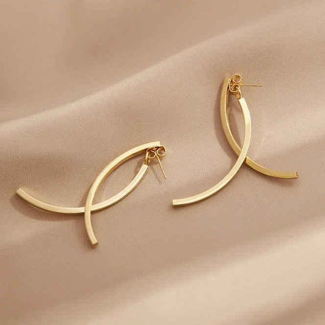 Curved Bar Earrings
