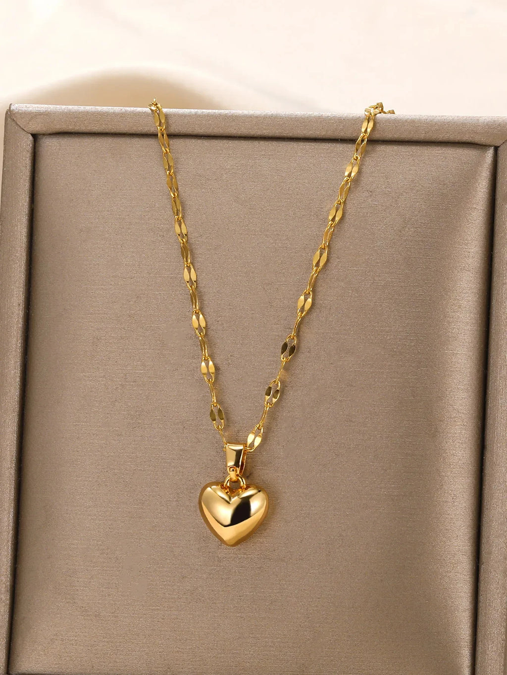 Puffy Heart Pendant Necklace