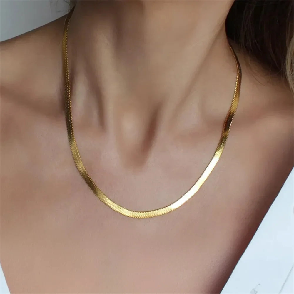 Herringbone Snake Chain Necklace